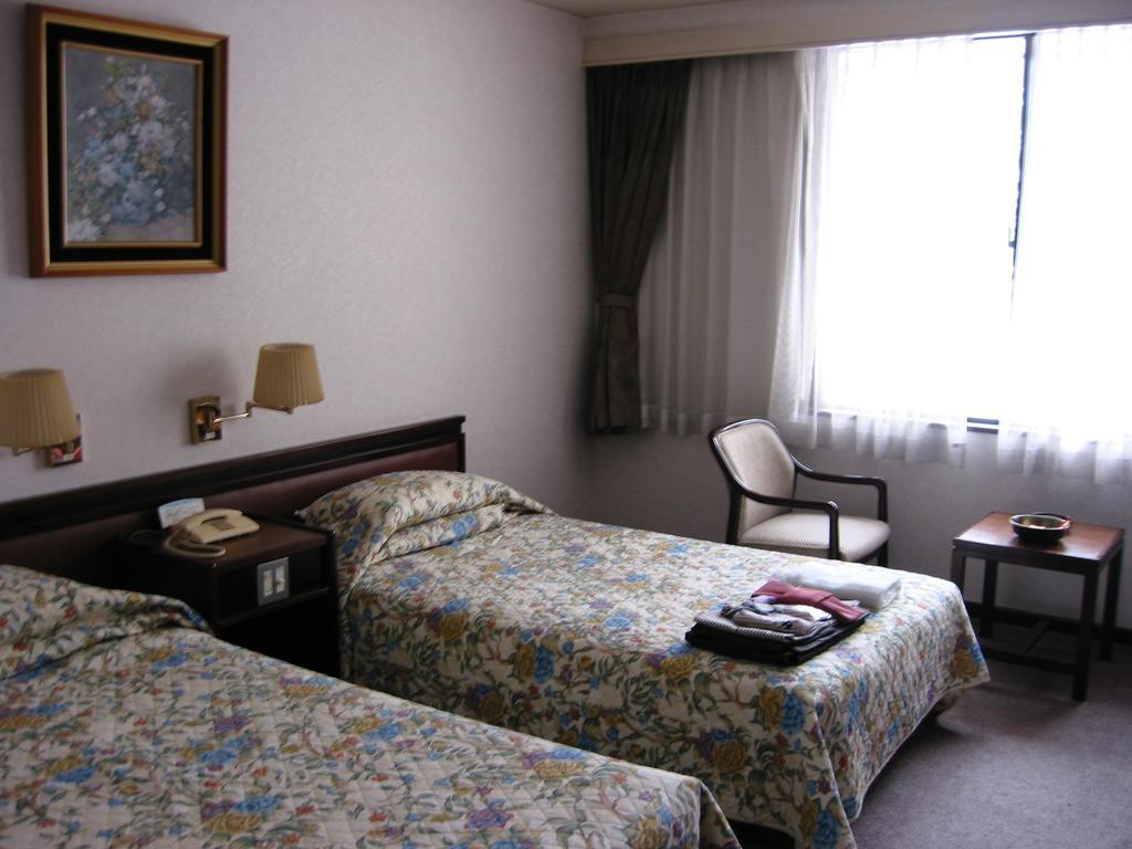 Kasenkyo Izutsuya Hotel Shin'onsen Екстериор снимка