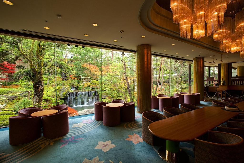 Kasenkyo Izutsuya Hotel Shin'onsen Екстериор снимка