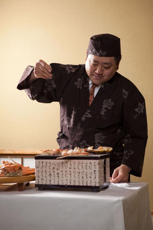 Kasenkyo Izutsuya Hotel Shin'onsen Екстериор снимка