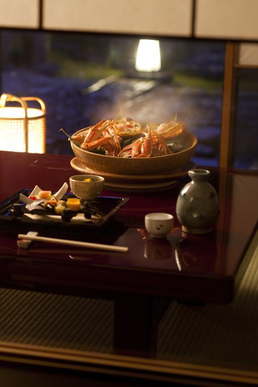 Kasenkyo Izutsuya Hotel Shin'onsen Екстериор снимка