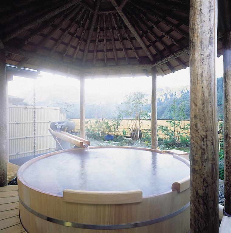 Kasenkyo Izutsuya Hotel Shin'onsen Екстериор снимка